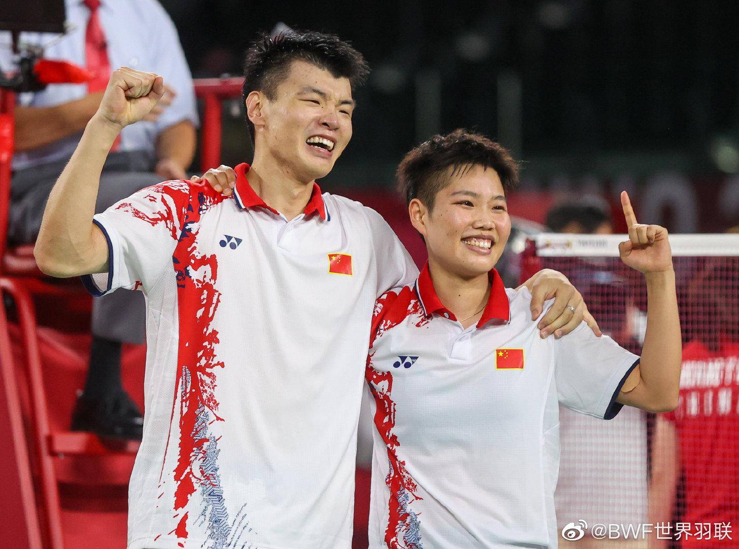 韩国队逆转马来西亚队,黄鸭组合点燃赛场的简单介绍 韩国队逆转马来西亚队,黄鸭组合点燃赛场的简单介绍