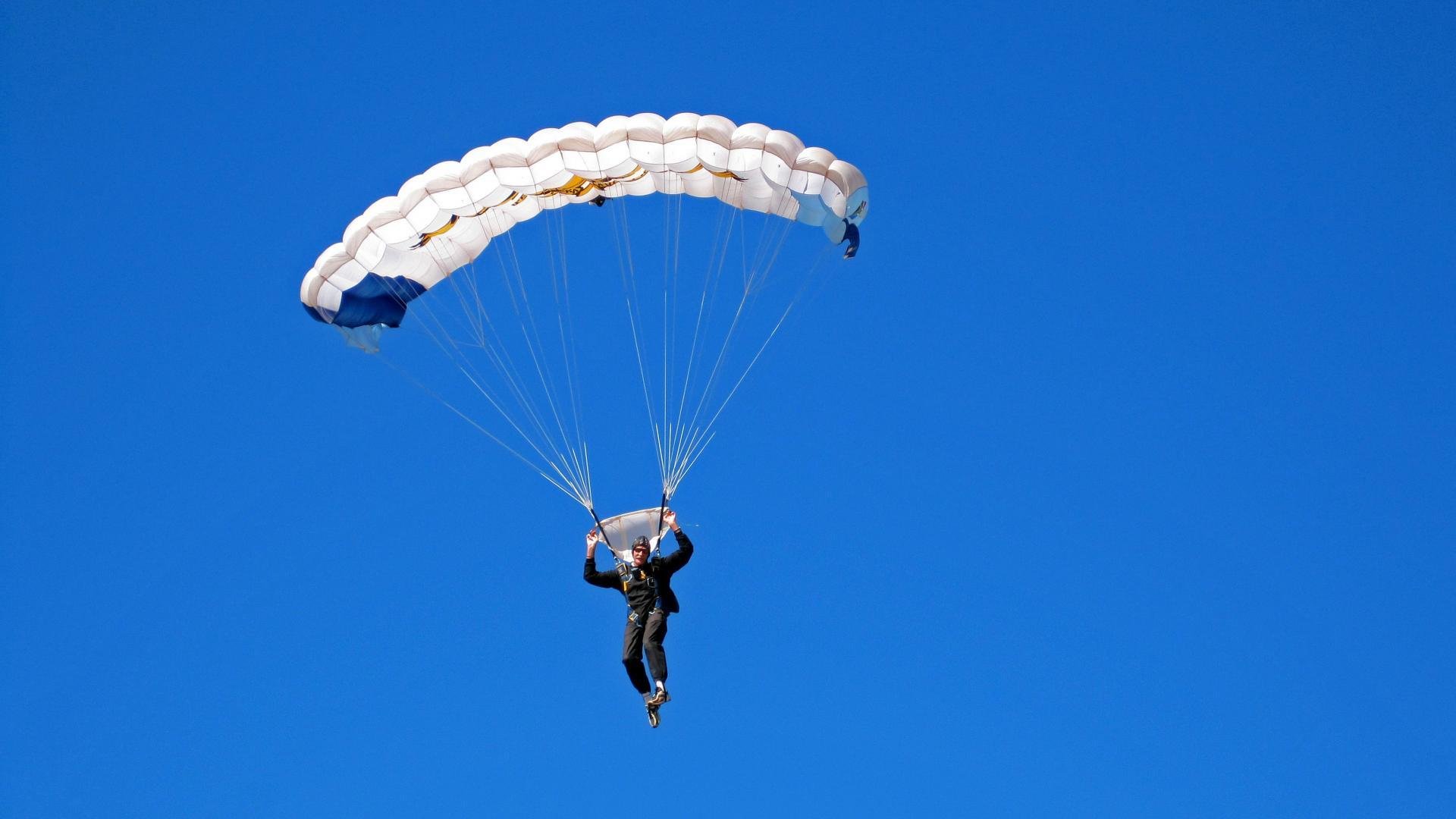 他让高原主场倒吸冷气，小贾伦用卫冕冠军的舞台，宣告巨星诞生